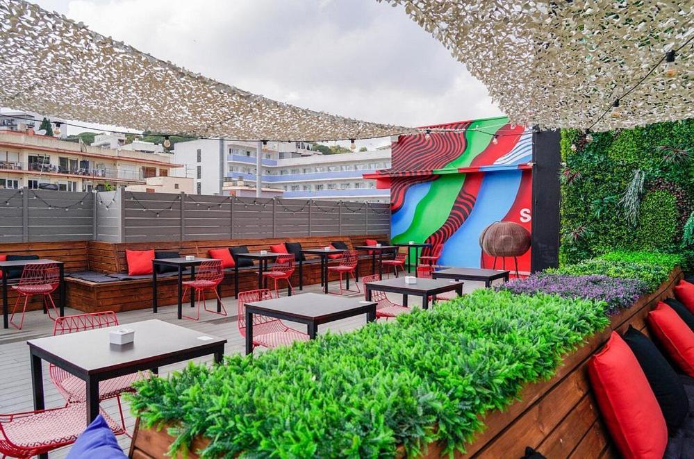 Lloret Vibe Affiliated By Fergus (Adults Only) Лорет де Мар Екстериор снимка
